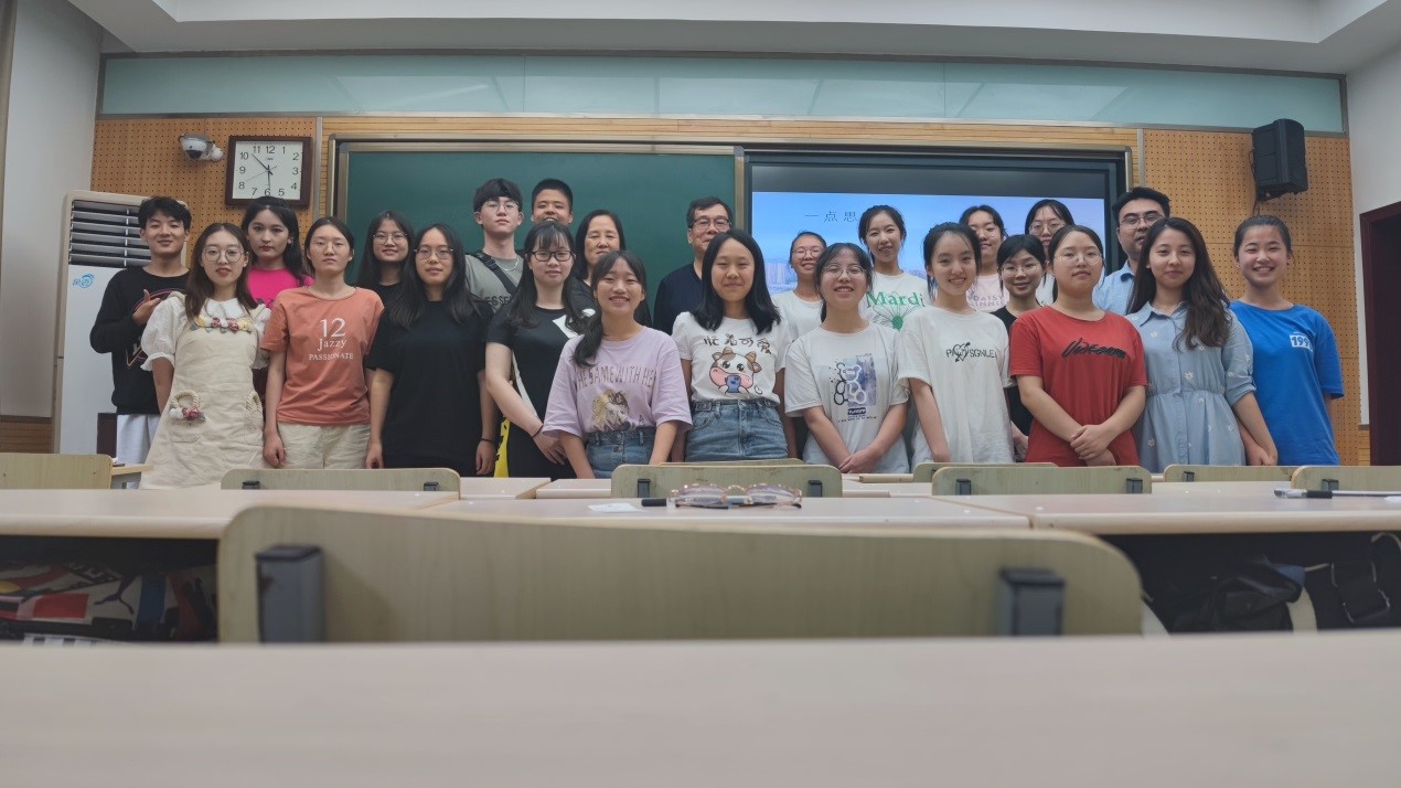 漫谈化学.jpg 漫谈化学.jpg