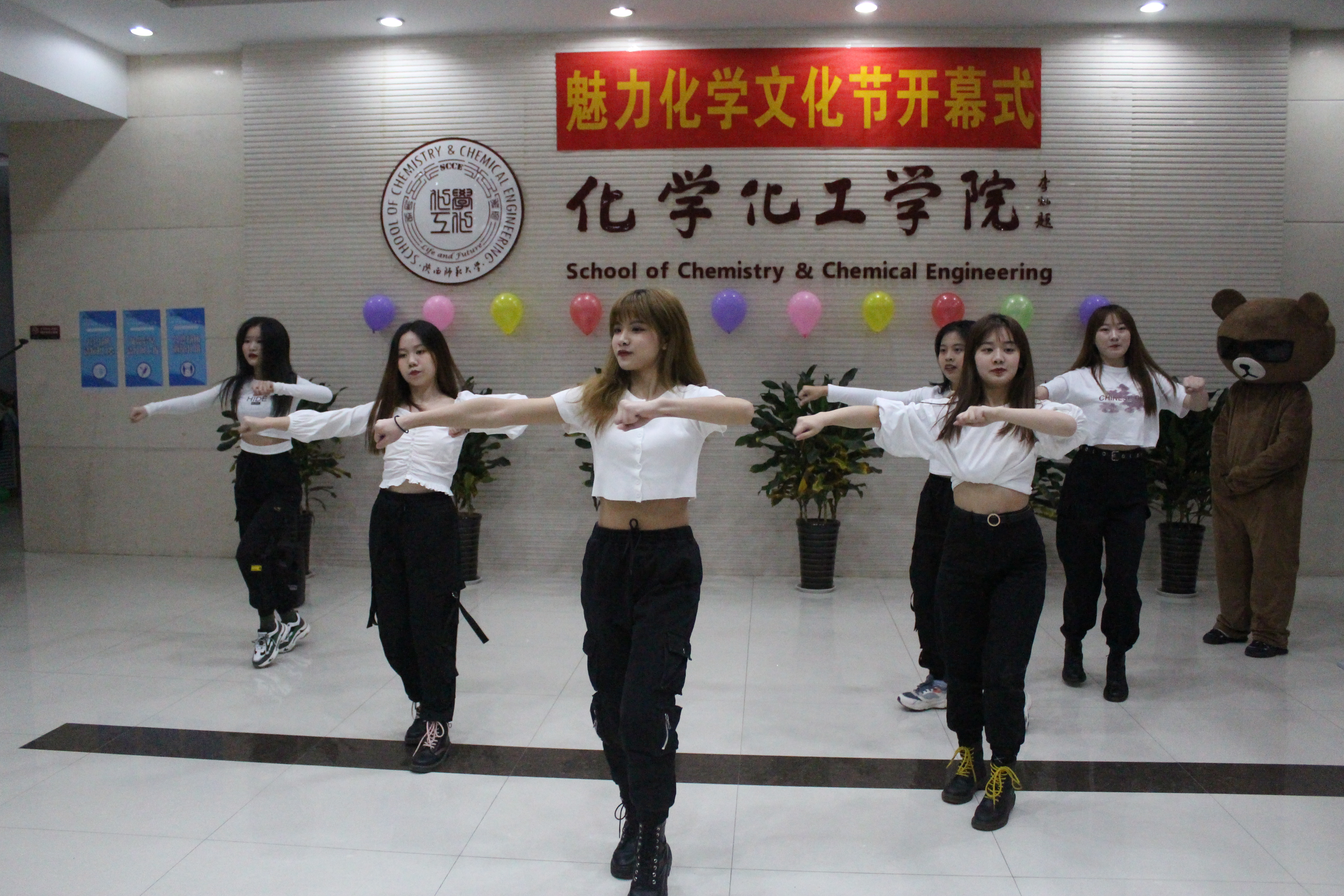 19级舞蹈(6).JPG 19级舞蹈(6).JPG