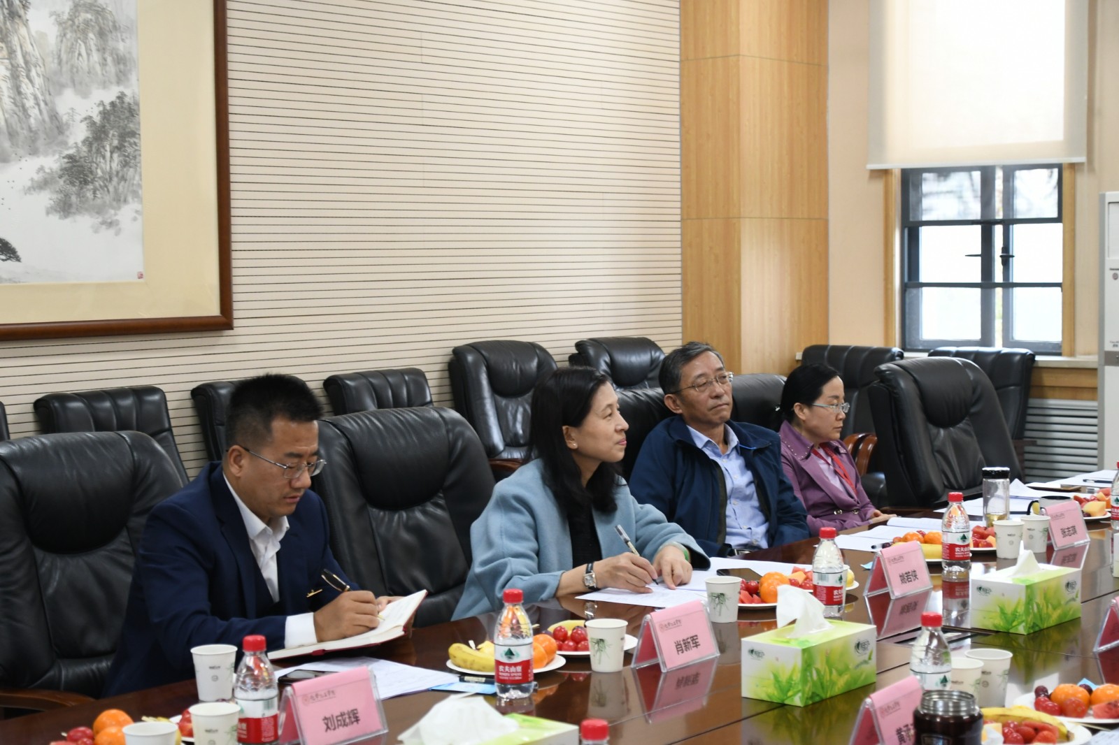 DSC_5302.JPG DSC_5302.JPG